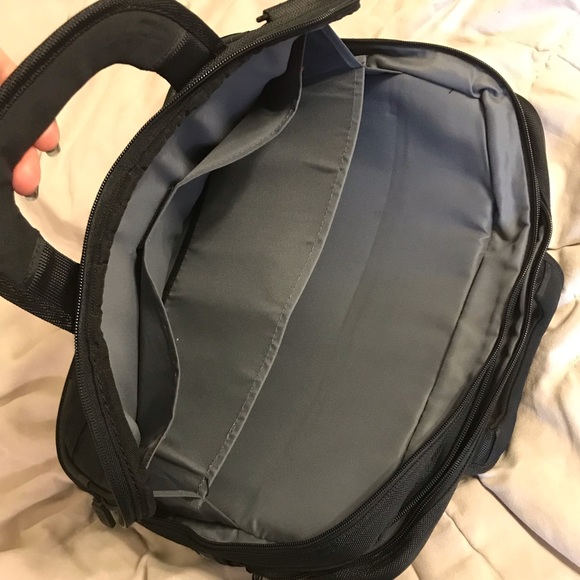 Eco Style Laptop Case - Picture 3 of 8